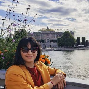 Meet your Posher, Sally